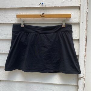 Lands' End Black Skater Mini Skirt for Athletic Occasions Swim Skirt